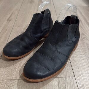 Size 7 WOMEN'S KODIAK LOW-RIDER CHELSEA BOOT